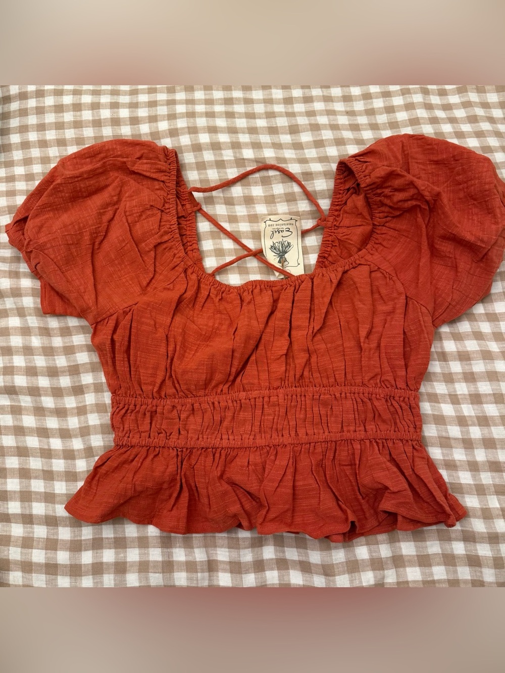 easel Rust Red Puff-Sleeve Smocked Crop Top
